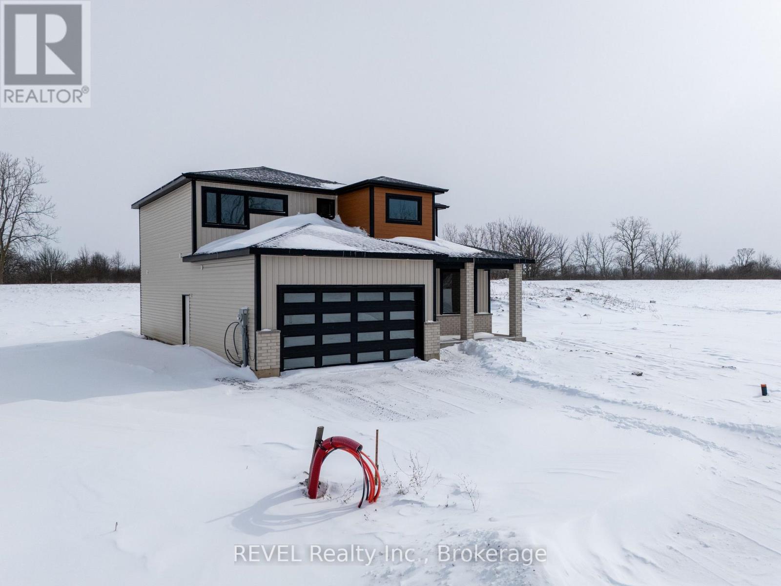 40 Anchor Road, Thorold, Ontario  L0S 1A0 - Photo 3 - X12910130