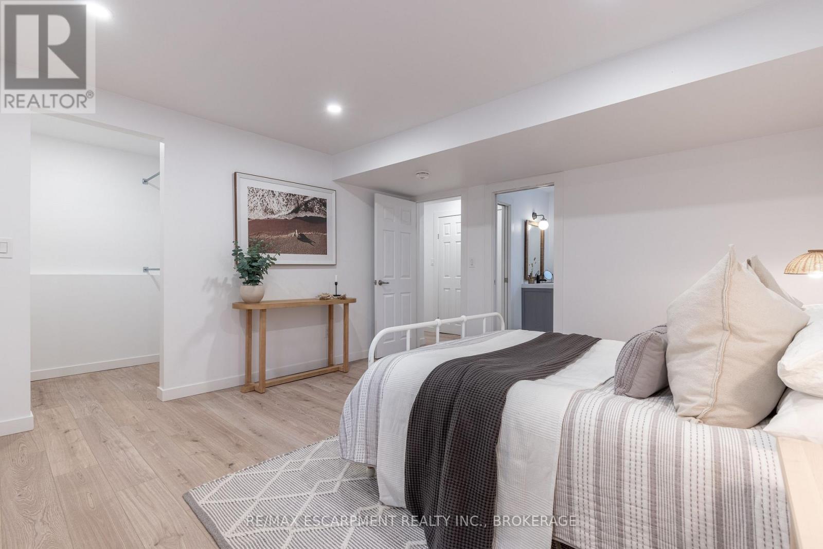 50 Fifth Street, Welland (Lincoln/crowland), Ontario  L3B 4Z5 - Photo 20 - X12910200