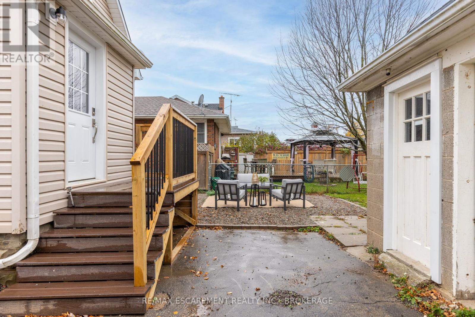 50 Fifth Street, Welland (Lincoln/crowland), Ontario  L3B 4Z5 - Photo 24 - X12910200