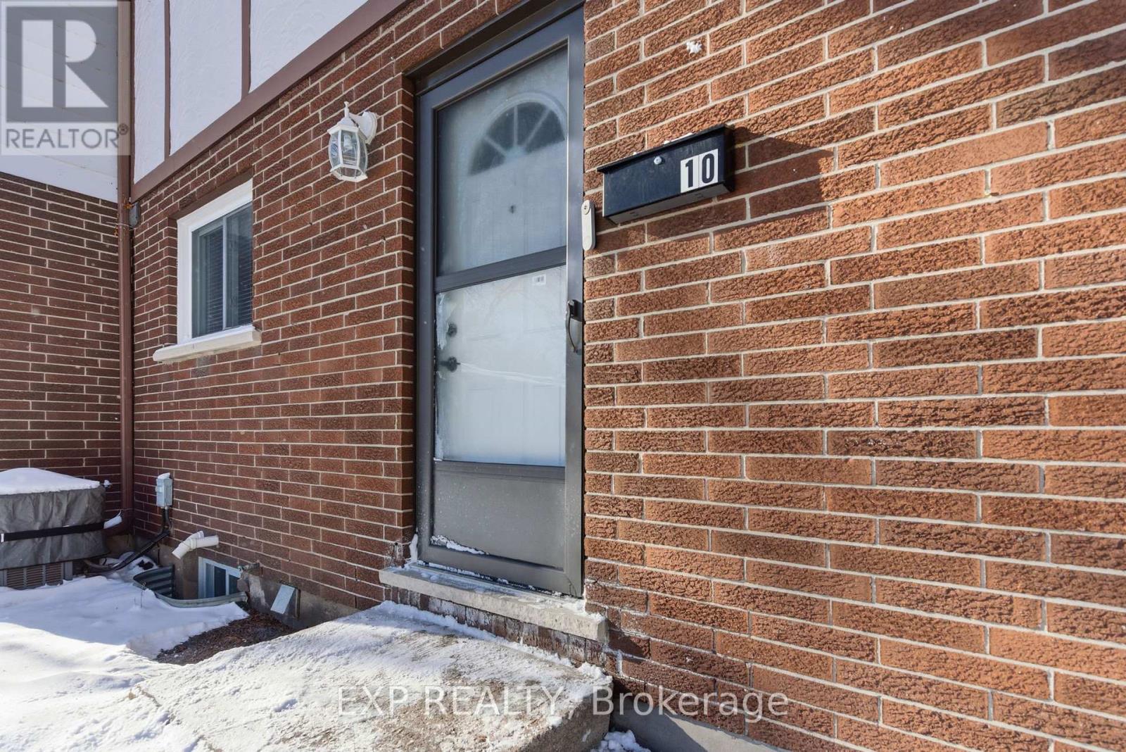 10 - 3322 Addison Avenue, Niagara Falls (Church's Lane), Ontario  L2J 3L1 - Photo 2 - X12910224