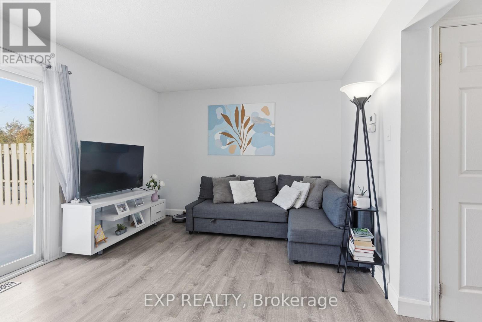 10 - 3322 Addison Avenue, Niagara Falls (Church's Lane), Ontario  L2J 3L1 - Photo 8 - X12910224