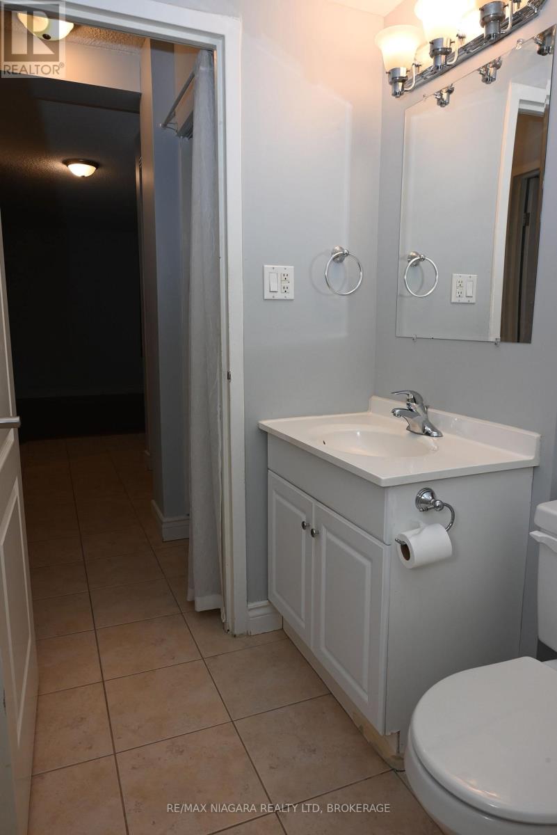 307 - 6400 Huggins Street, Niagara Falls (Stamford), Ontario  L2J 3G5 - Photo 14 - X12910326