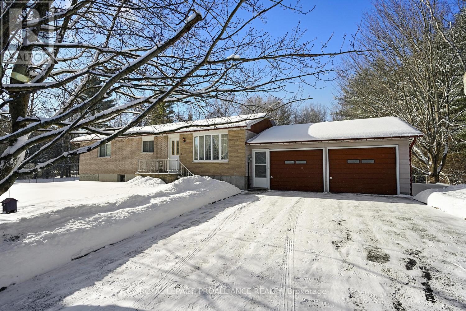 6324 Cty Rd 15 Road, Augusta, Ontario  K6V 5T2 - Photo 2 - X12708610