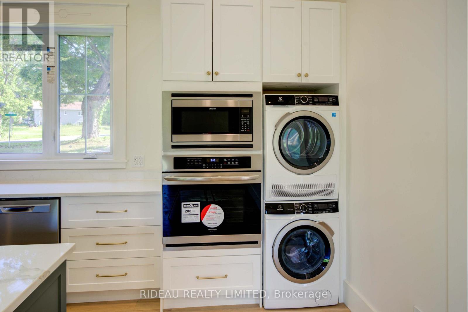 25 Carleton Street, Rideau Lakes, Ontario  K0G 1P0 - Photo 19 - X12910330