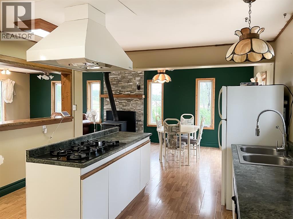 18124 Highway 679, Rural Big Lakes County, Alberta  T0H 0C5 - Photo 14 - A2231559