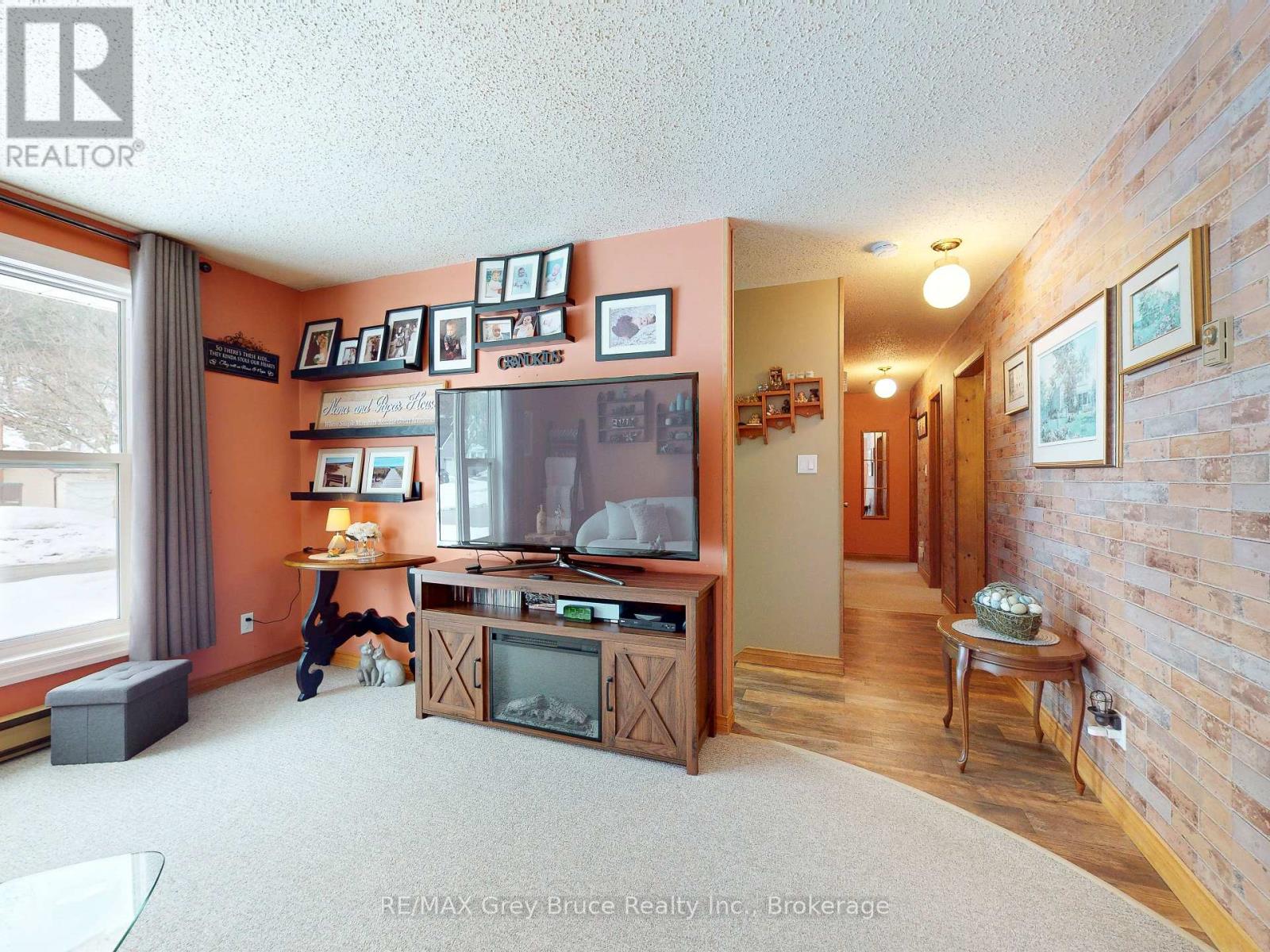 201 6th Avenue W, Owen Sound, Ontario  N4K 6J2 - Photo 8 - X12910102