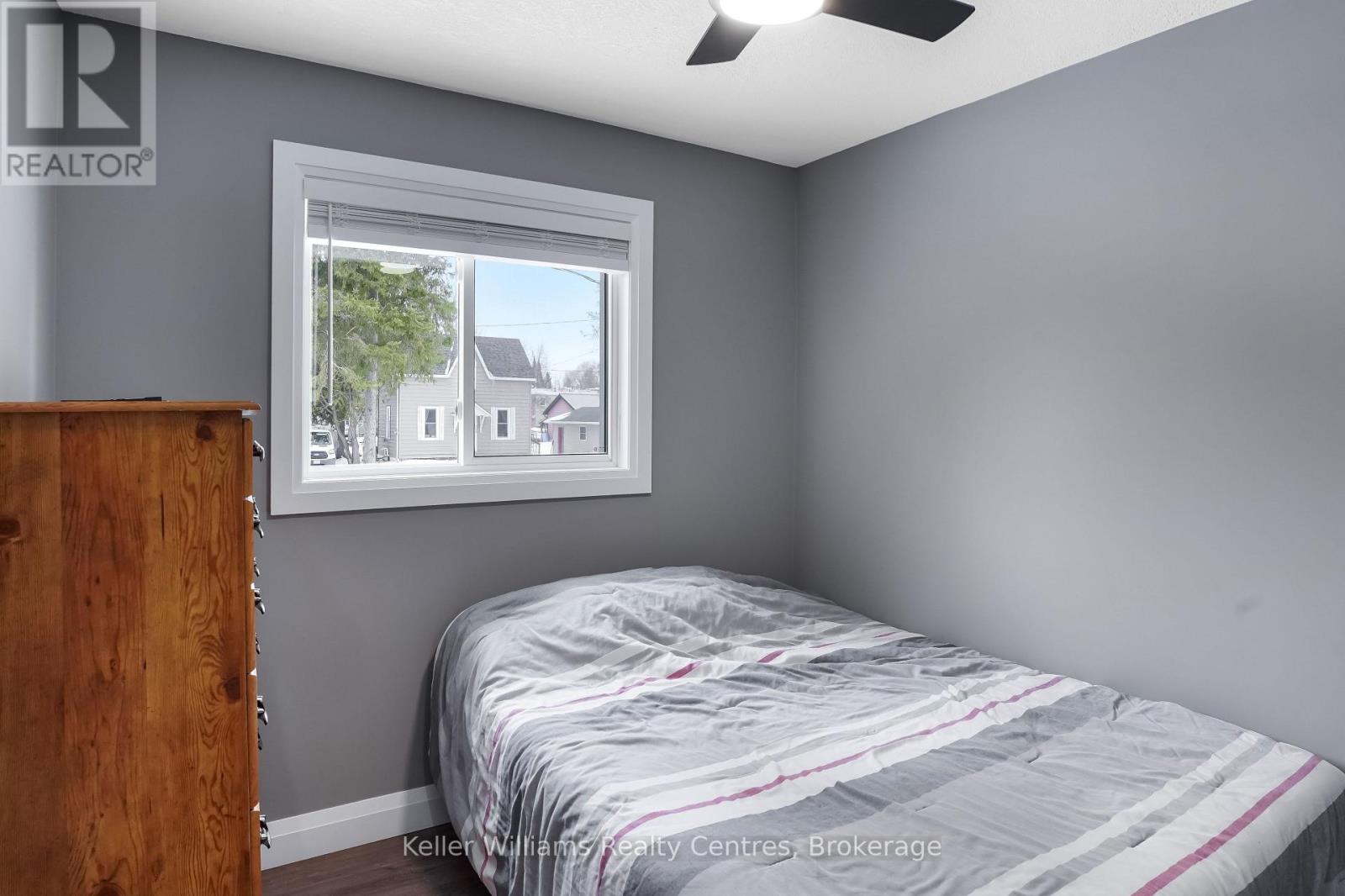 371 First Street, Georgian Bluffs, Ontario  N0H 2K0 - Photo 14 - X12910162