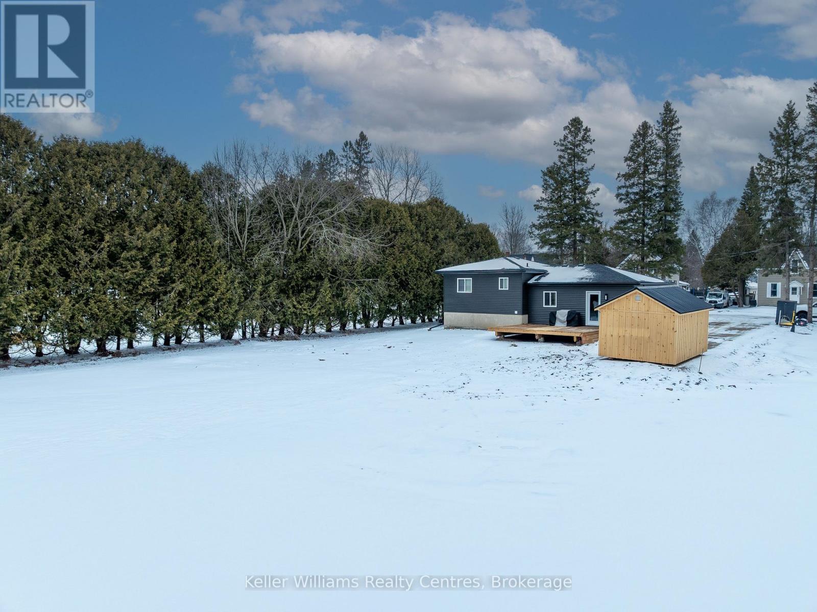 371 First Street, Georgian Bluffs, Ontario  N0H 2K0 - Photo 4 - X12910162