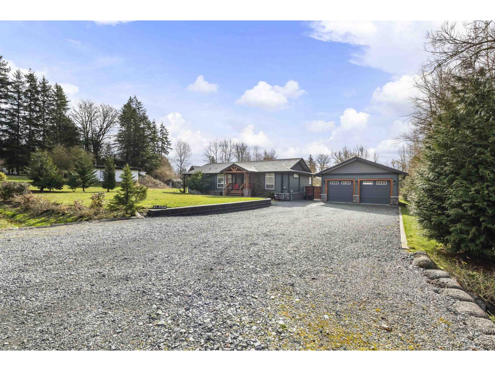 23544 20 AVENUE, Langley, British Columbia