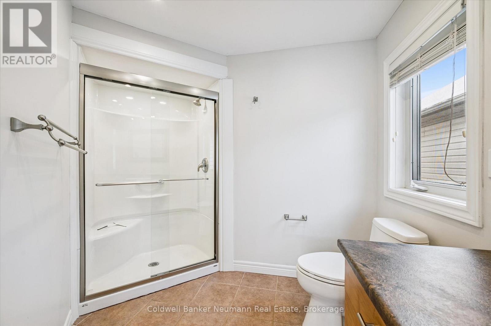 176 Colonial Drive, Guelph, Ontario  N1L 1T7 - Photo 29 - X12910238