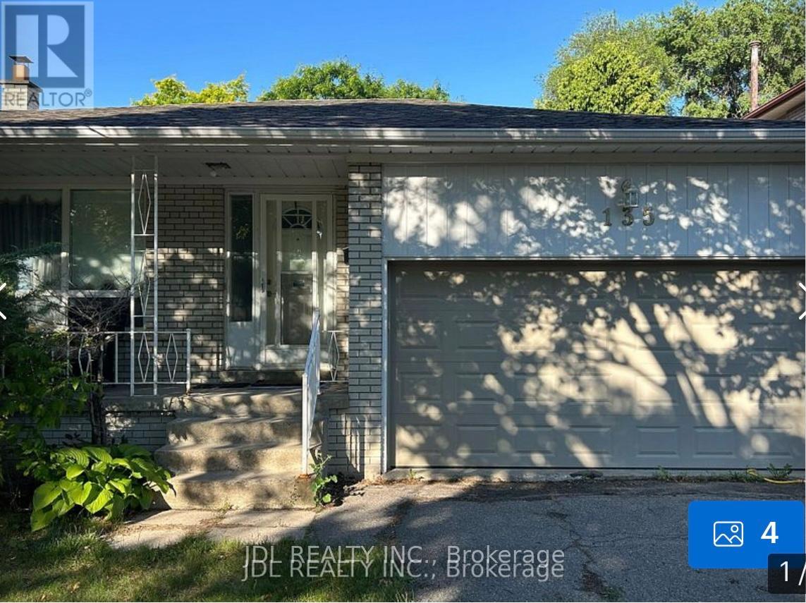 UNIT A - 135 ESTELLE AVE AVENUE, Toronto, Ontario