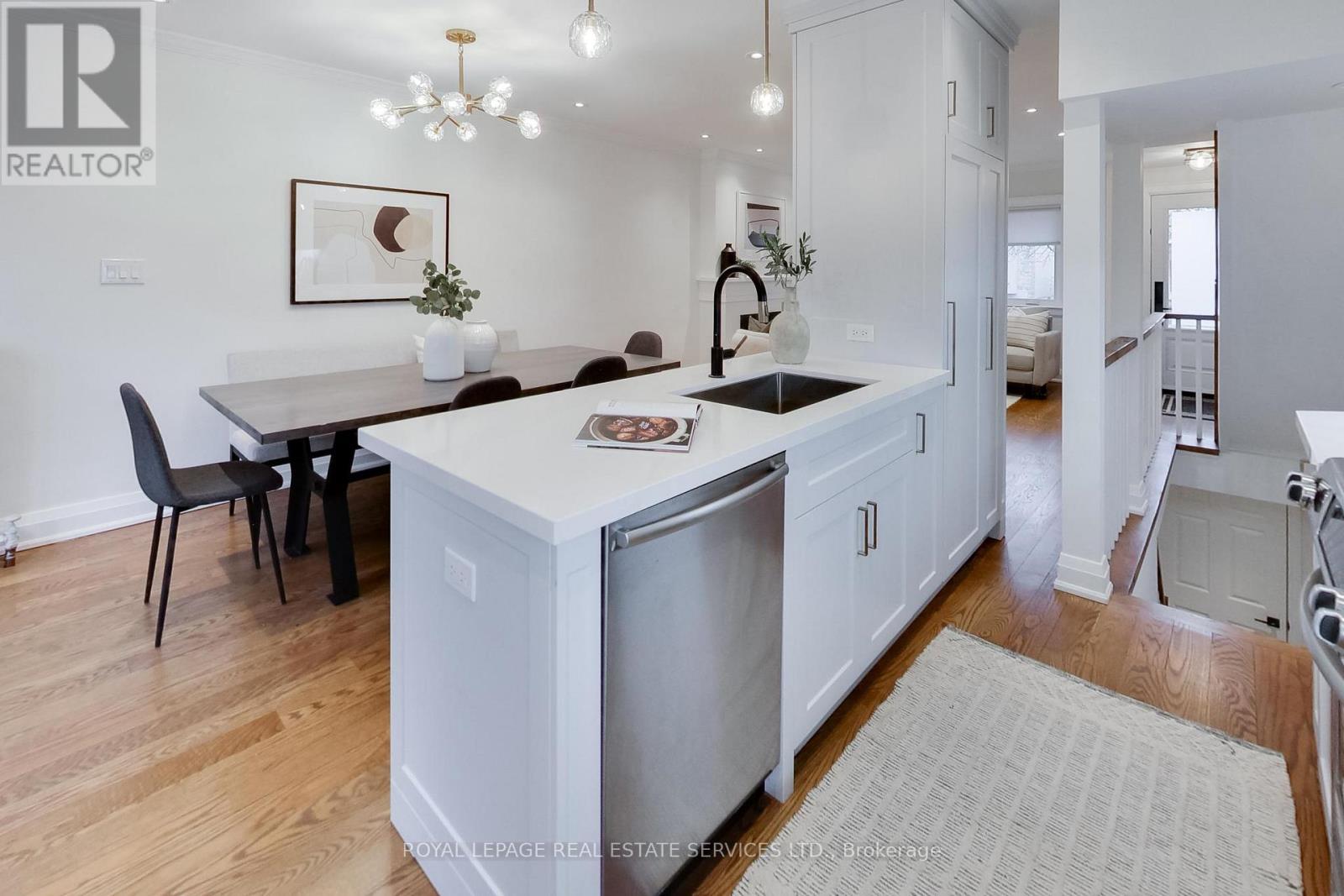 59 Glengarry Street, Toronto, Ontario  M5M 1C8 - Photo 12 - C12910144