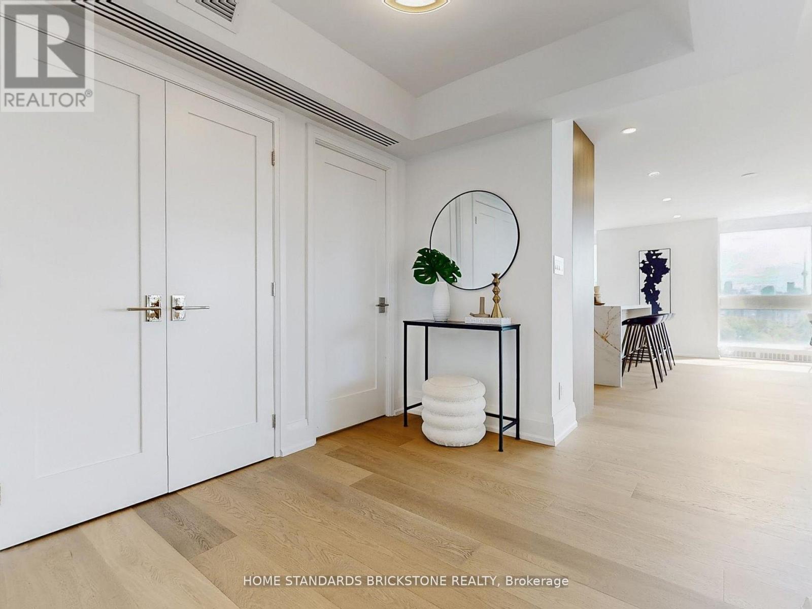 1102 - 61 St Clair Avenue W, Toronto, Ontario  M4V 2Y8 - Photo 42 - C12910150