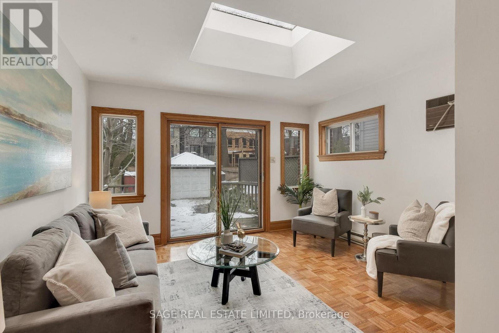 99 Albertus Avenue, Toronto, Ontario  M4R 1J6 - Photo 8 - C12910186