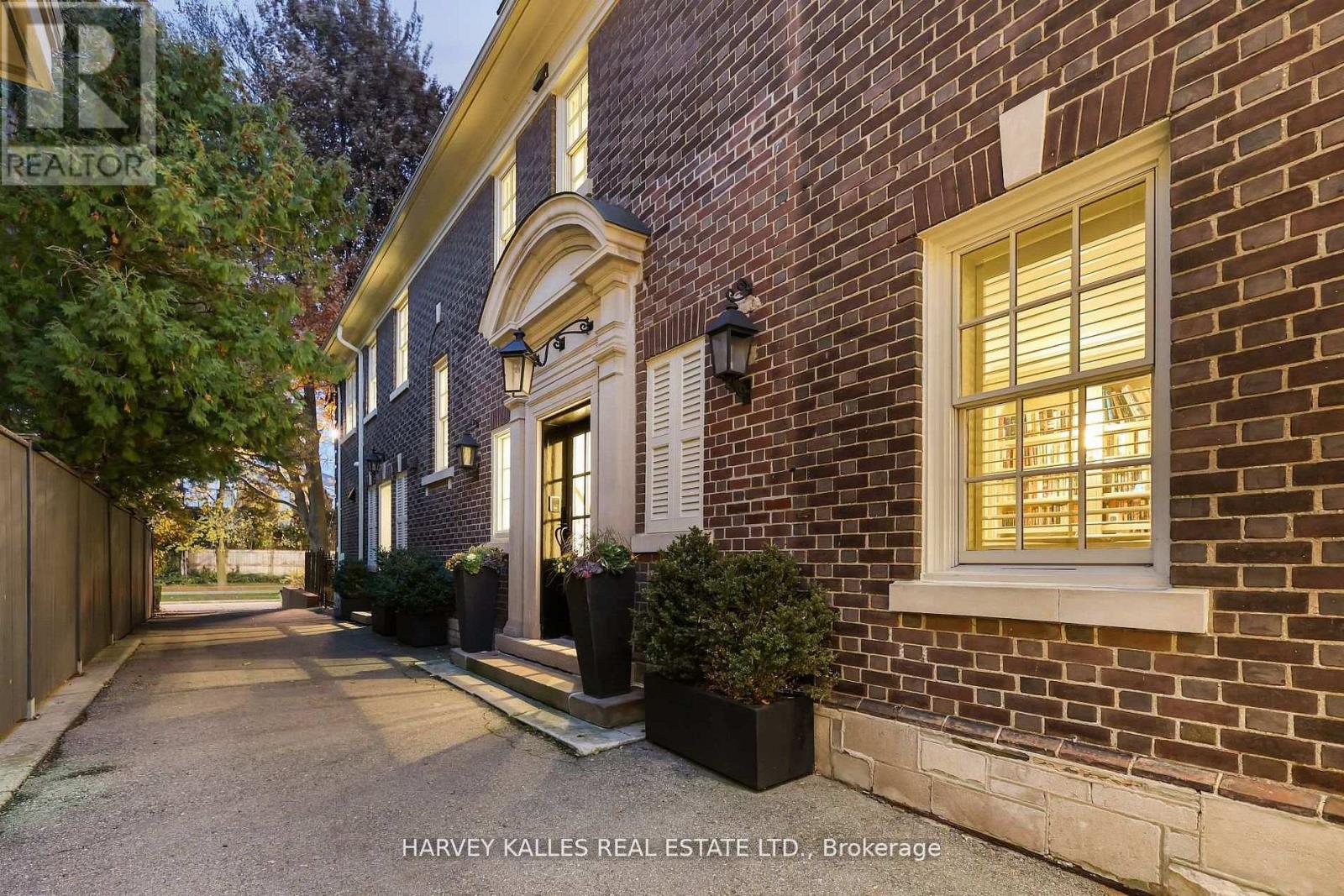 444 Russell Hill Road, Toronto (Forest Hill South), Ontario  M5P 2S5 - Photo 39 - C12910216