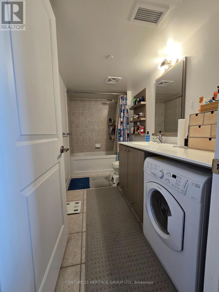 2904 - 275 Yorkland Road S, Toronto (Henry Farm), Ontario  M2J 0B4 - Photo 11 - C12910260