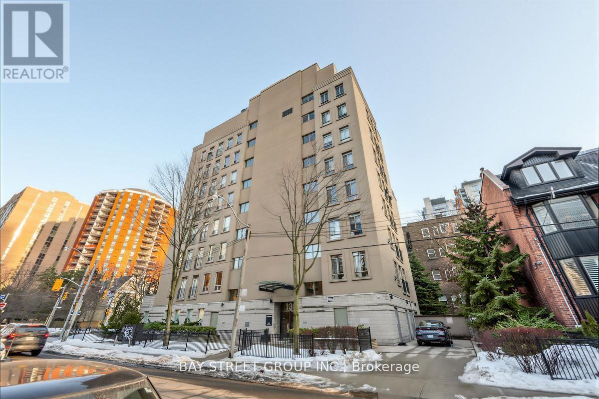 502 - 135 Maitland Street, Toronto (Church-Yonge Corridor), Ontario  M4Y 1E5 - Photo 2 - C12910288