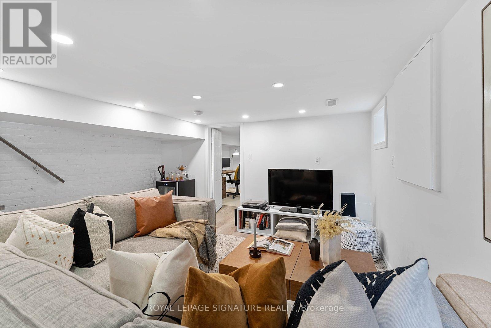 15 Yarmouth Road, Toronto (Annex), Ontario  M6G 1W7 - Photo 38 - C12910304