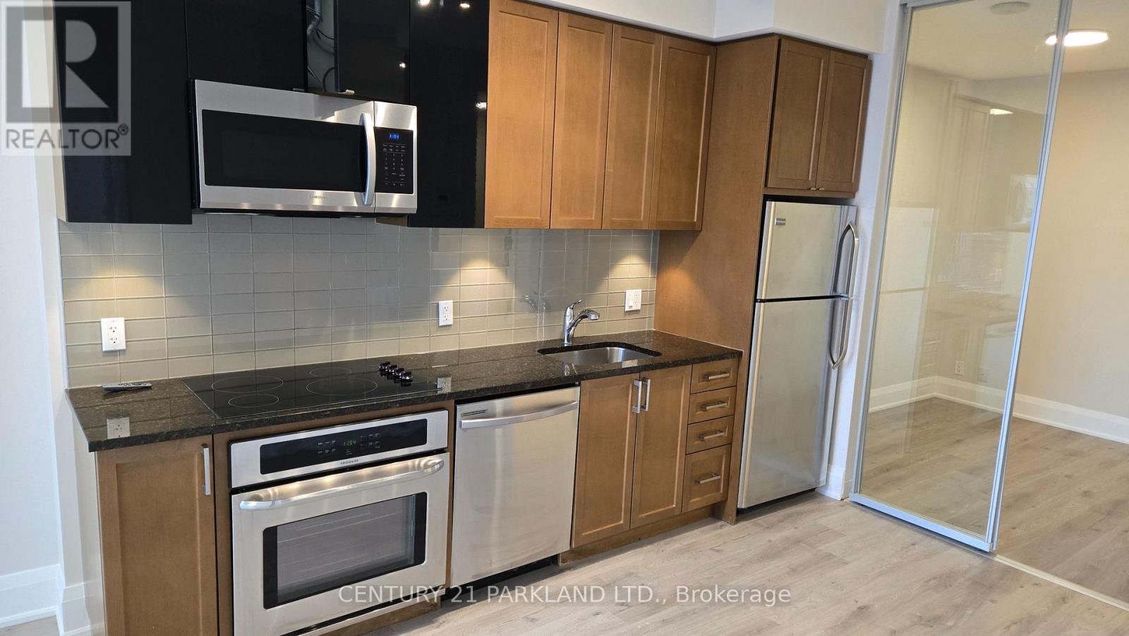311 - 98 Lillian Street, Toronto, Ontario  M4S 0A5 - Photo 7 - C12910328