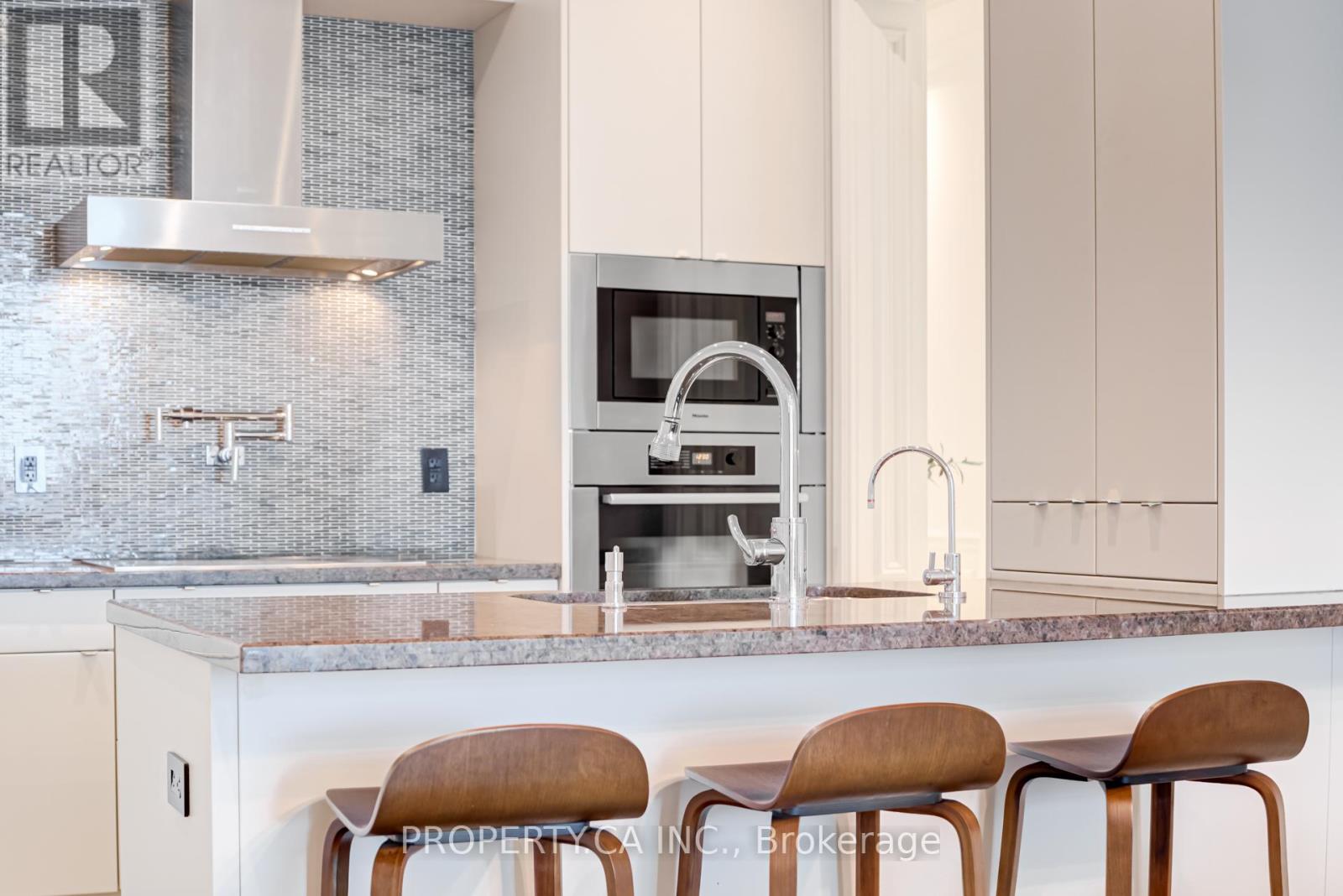 3506 - 311 Bay Street, Toronto (Bay Street Corridor), Ontario  M5H 4G5 - Photo 13 - C12910336