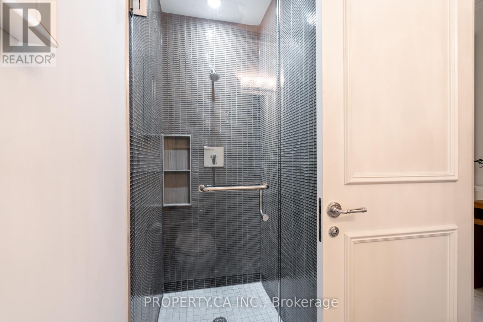 3506 - 311 Bay Street, Toronto (Bay Street Corridor), Ontario  M5H 4G5 - Photo 14 - C12910336