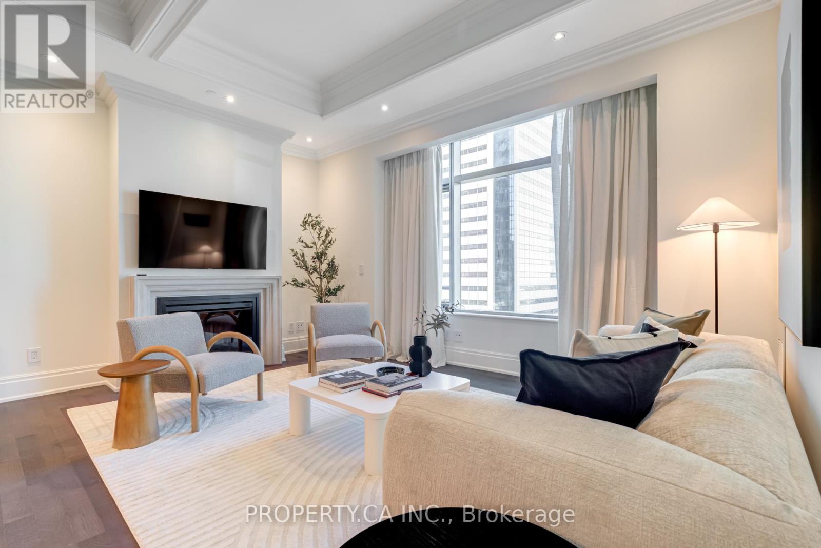 3506 - 311 Bay Street, Toronto (Bay Street Corridor), Ontario  M5H 4G5 - Photo 4 - C12910336