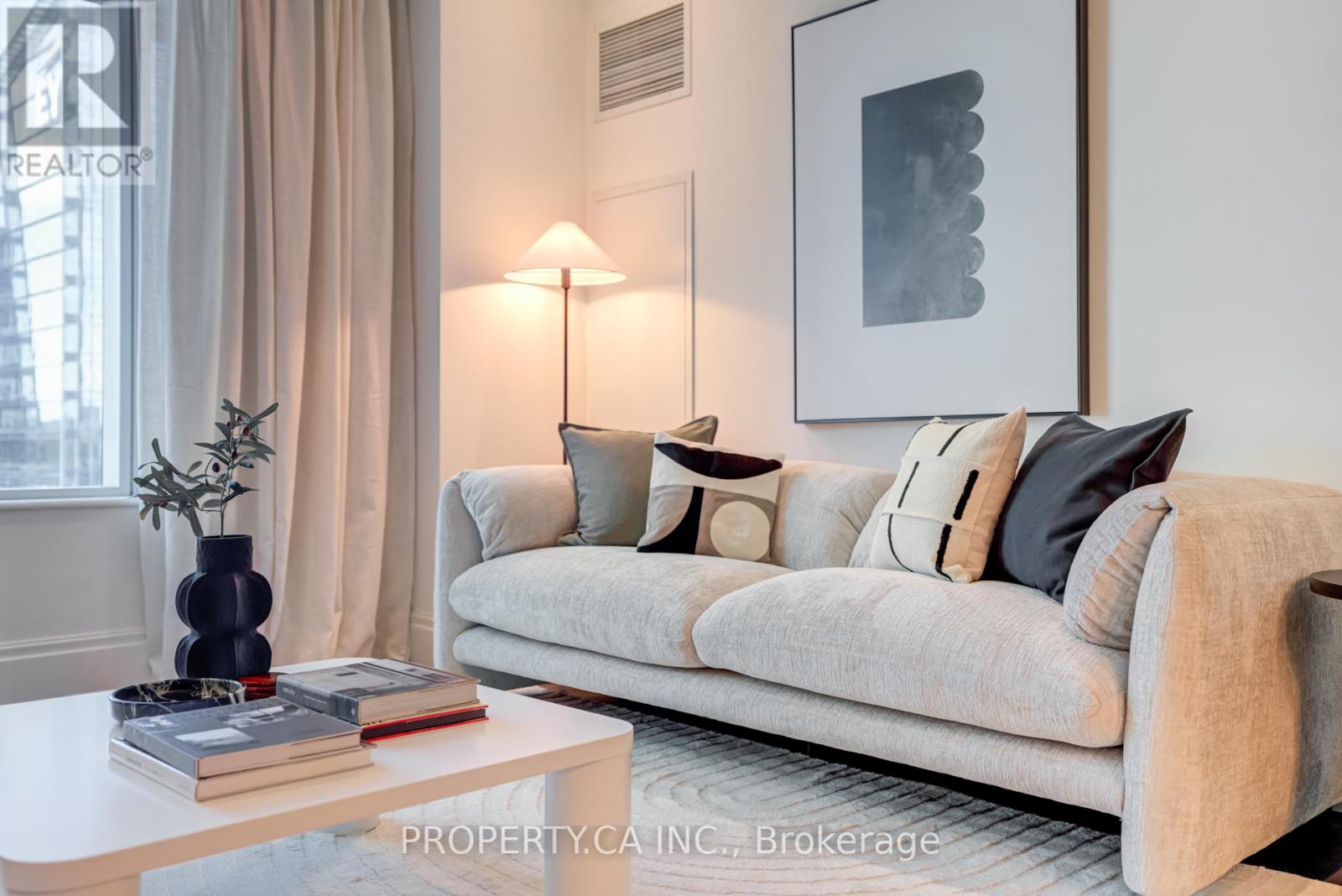 3506 - 311 Bay Street, Toronto (Bay Street Corridor), Ontario  M5H 4G5 - Photo 5 - C12910336