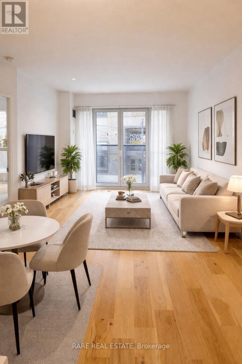 201 - 21 CARLTON STREET, Toronto, Ontario