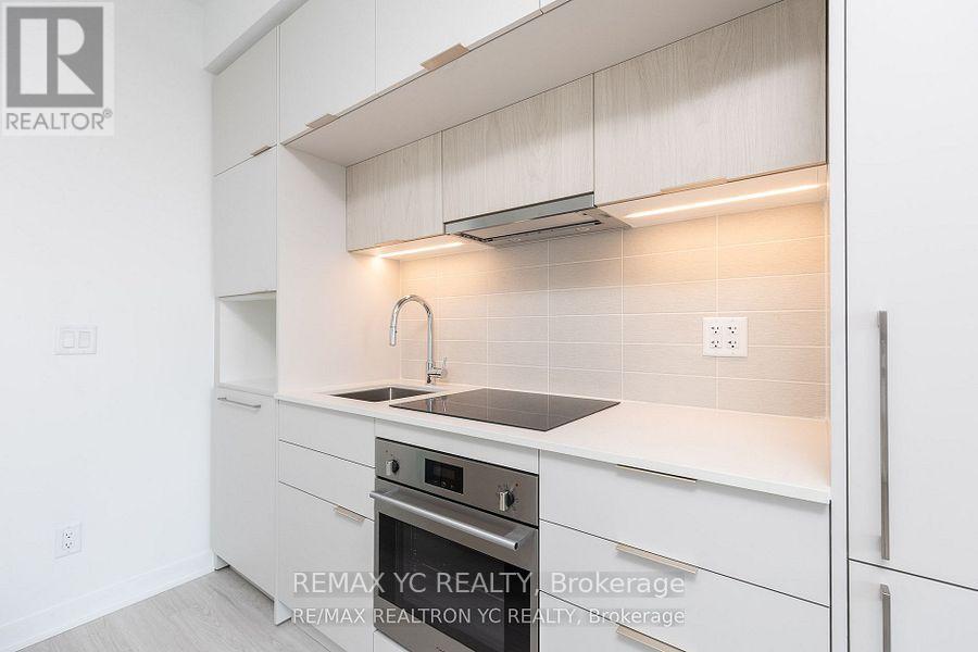 805 - 185 Alberta Avenue, Toronto, Ontario  M6C 0A5 - Photo 9 - C12910368