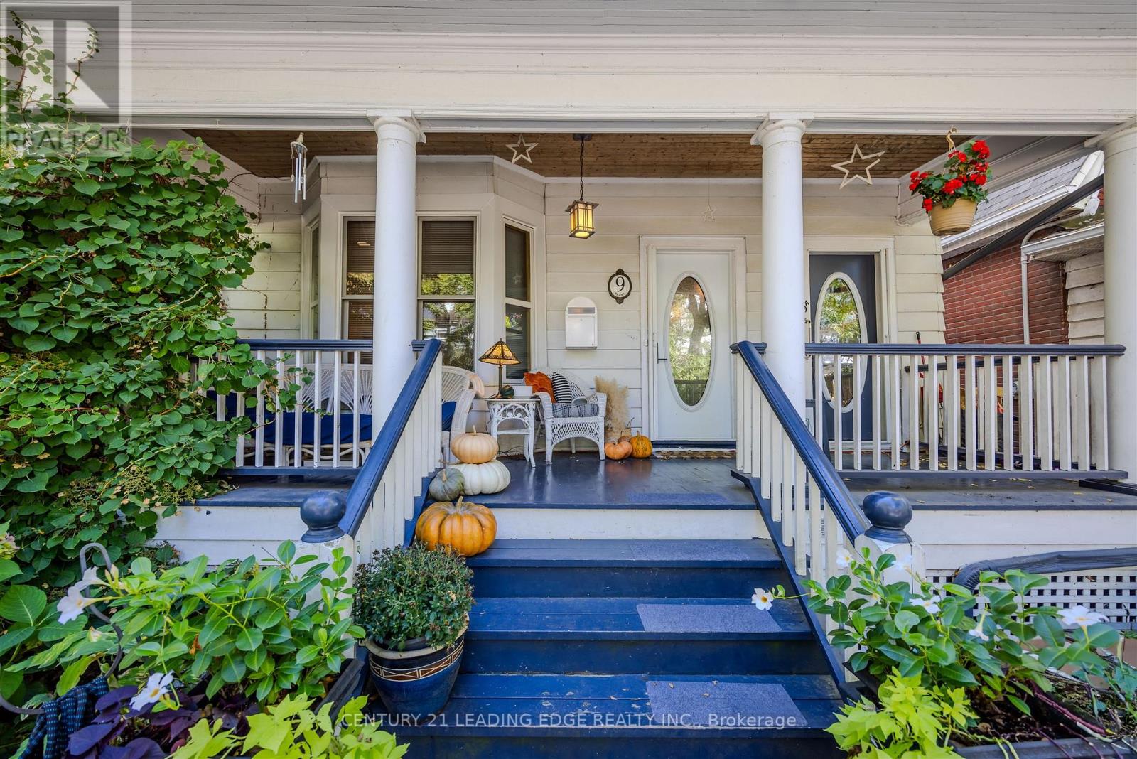 9 Balmy Avenue, Toronto, Ontario  M4E 1C7 - Photo 9 - E12910118