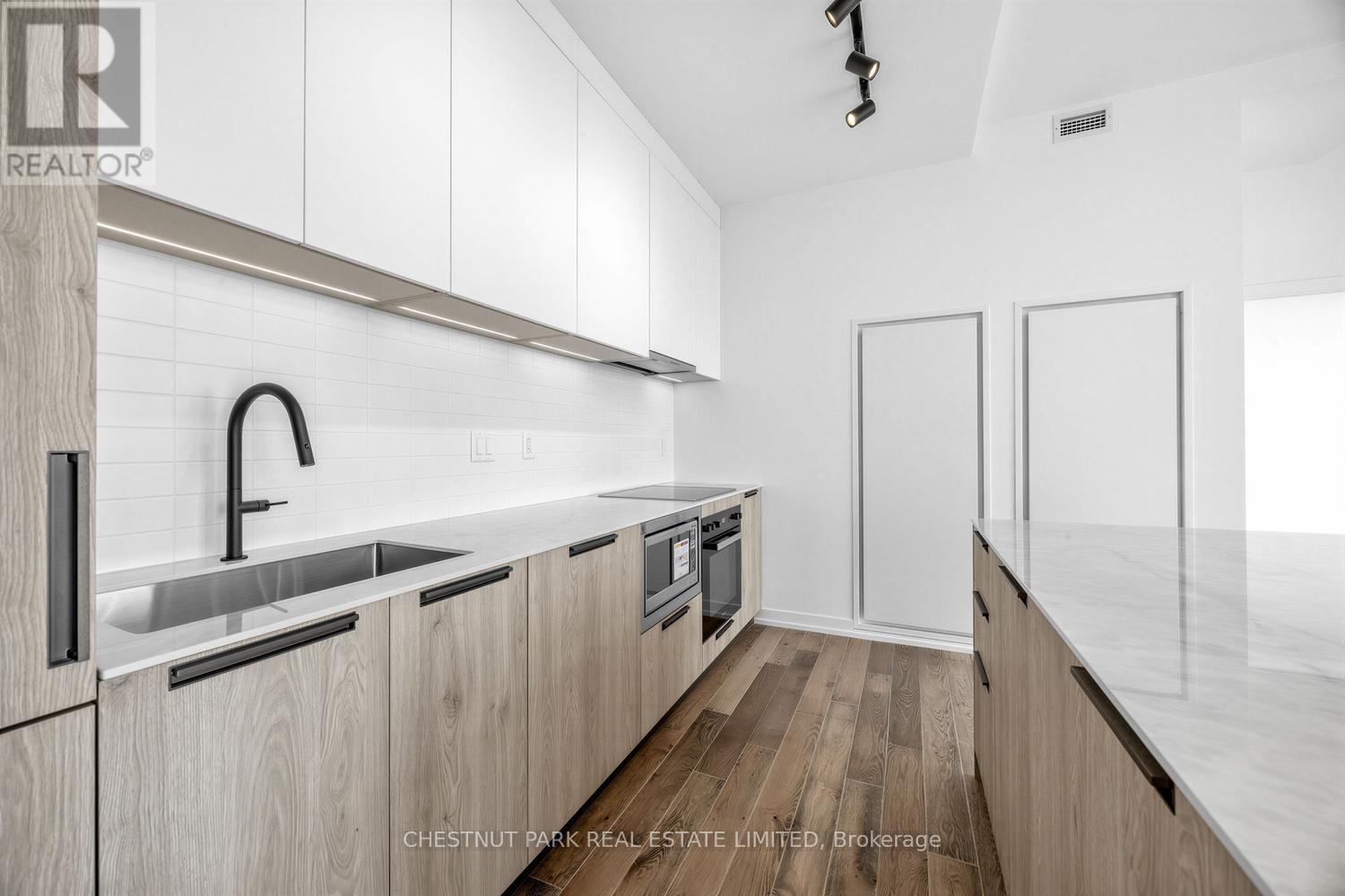 Ph-1 - 759 Queen Street E, Toronto, Ontario  M4M 1H3 - Photo 14 - E12910206