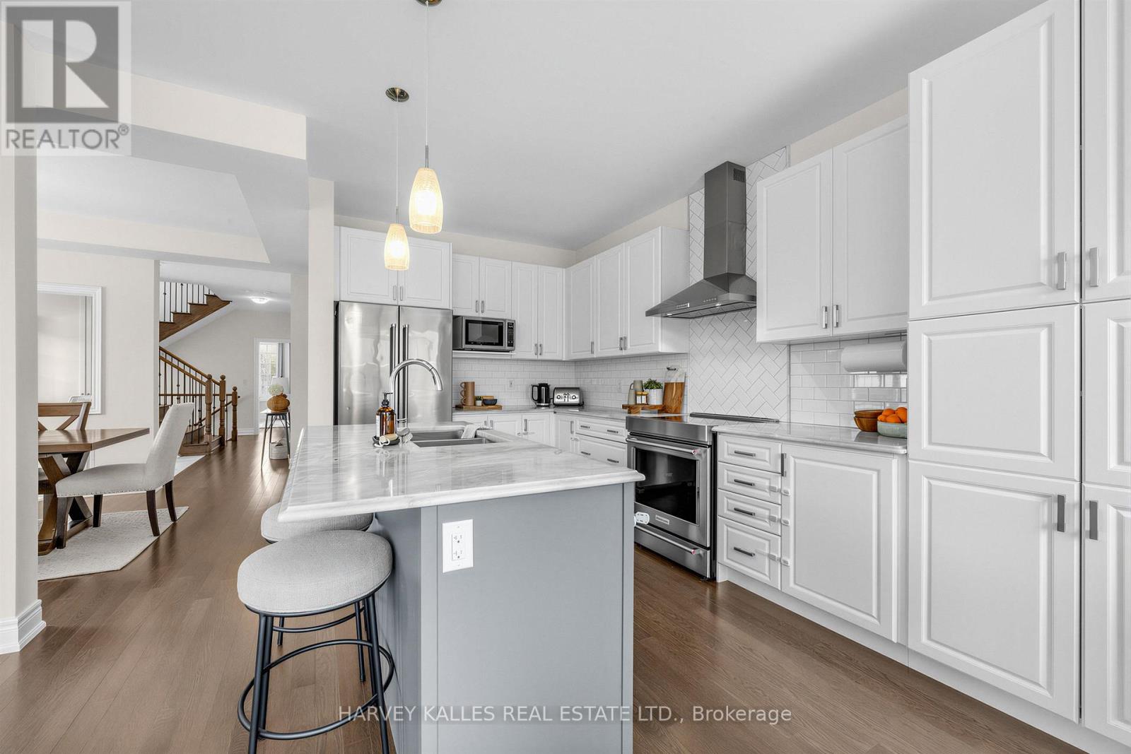 1002 Kingpeak Crescent, Pickering, Ontario  L1X 0H3 - Photo 14 - E12910342