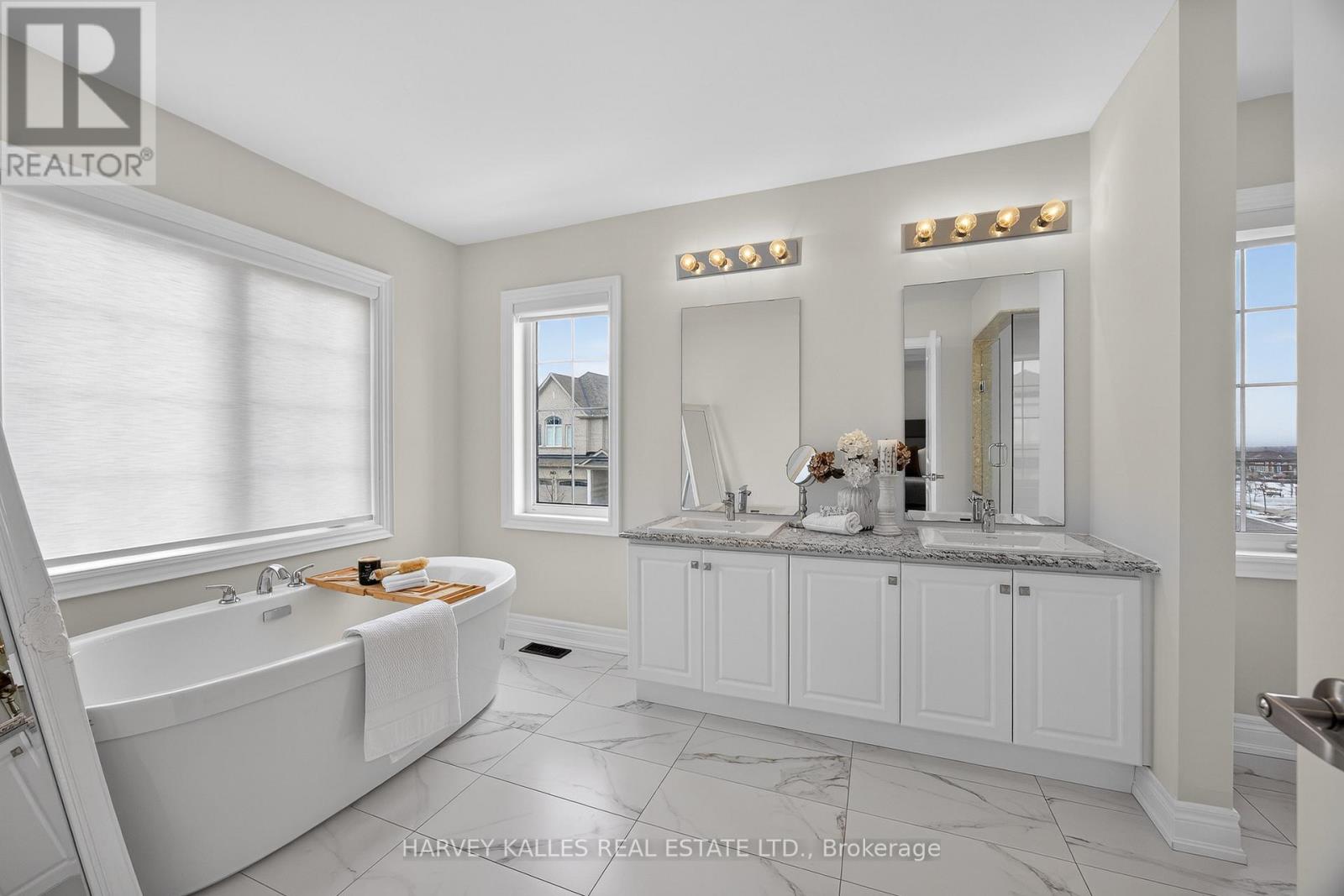 1002 Kingpeak Crescent, Pickering, Ontario  L1X 0H3 - Photo 32 - E12910342