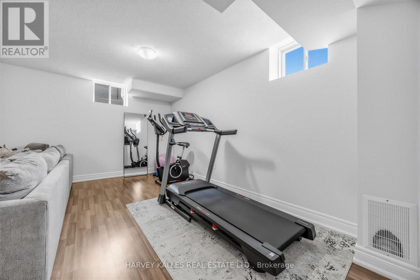 1002 Kingpeak Crescent, Pickering, Ontario  L1X 0H3 - Photo 39 - E12910342