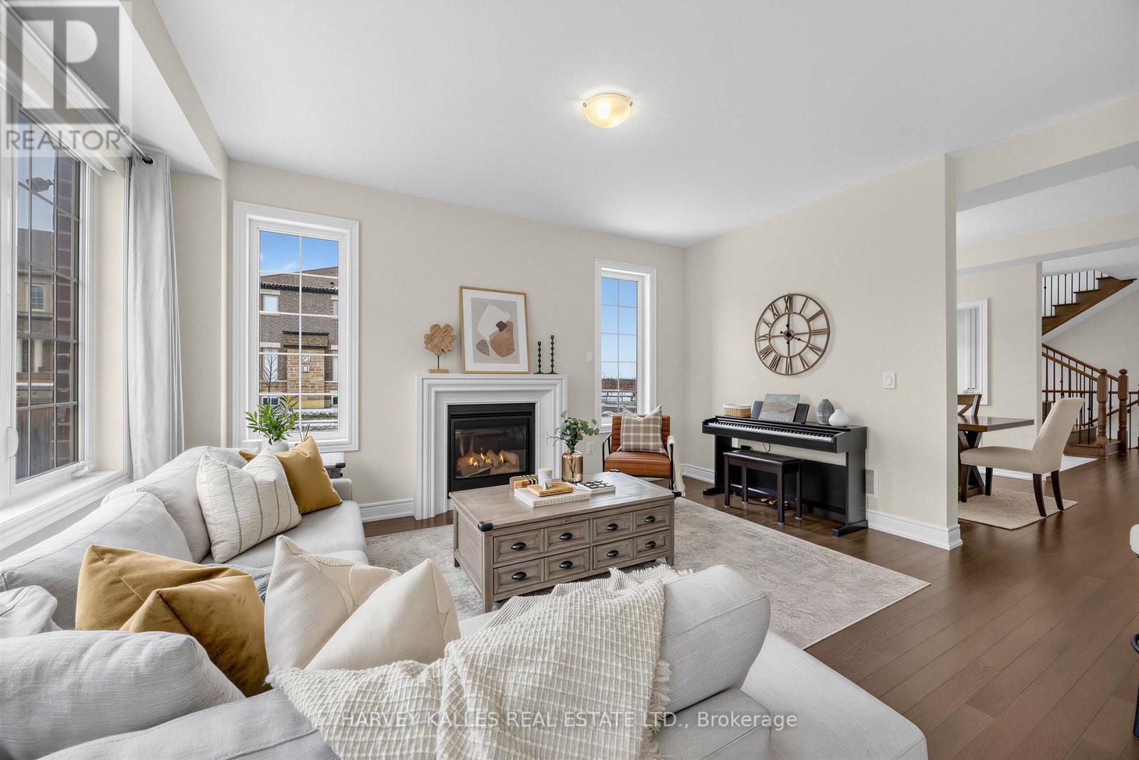 1002 Kingpeak Crescent, Pickering, Ontario  L1X 0H3 - Photo 7 - E12910342