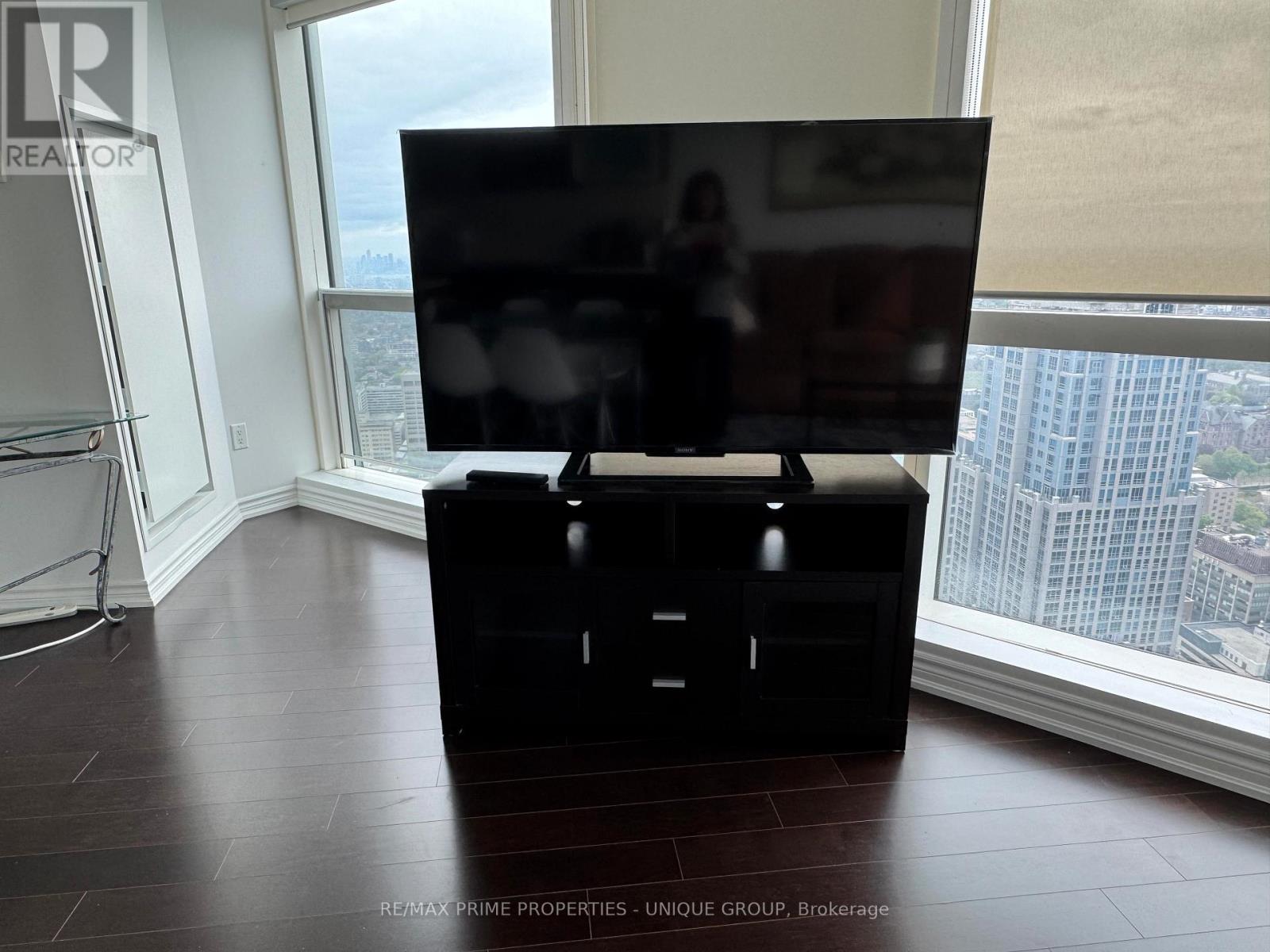 #5316 - 386 Yonge Street, Toronto, Ontario  M5B 0A5 - Photo 11 - C12902720