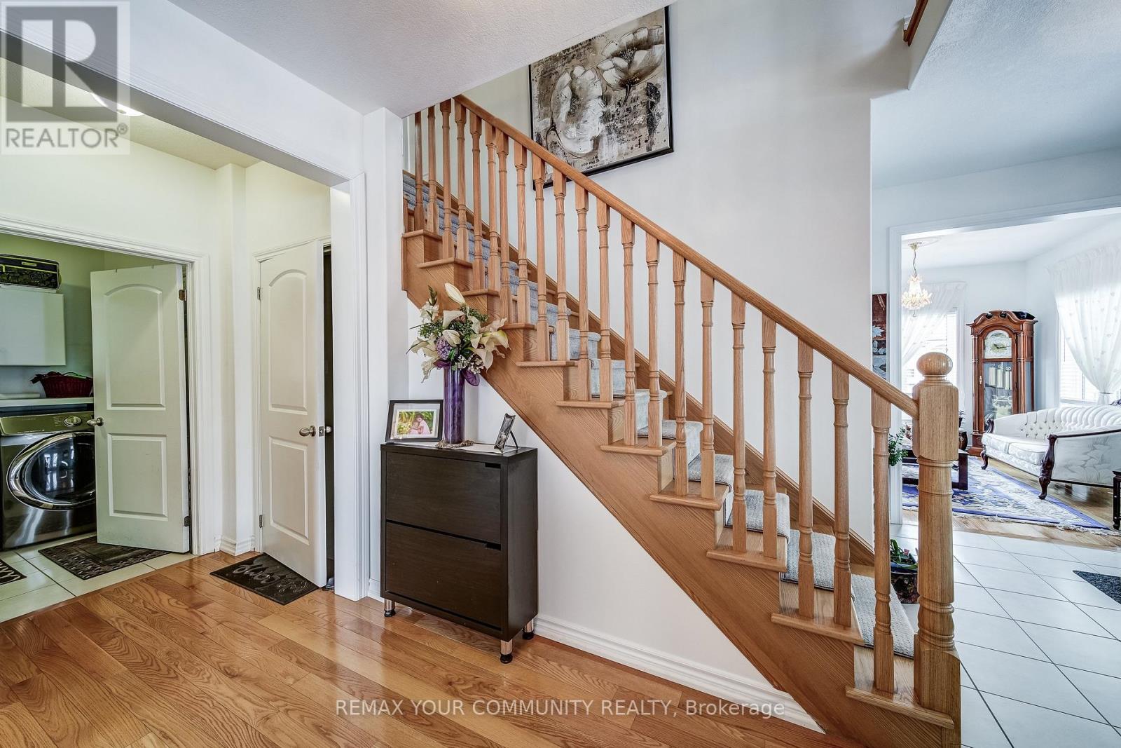 46 Bramsey Street, Georgina, Ontario  L0E 1R0 - Photo 11 - N12910146