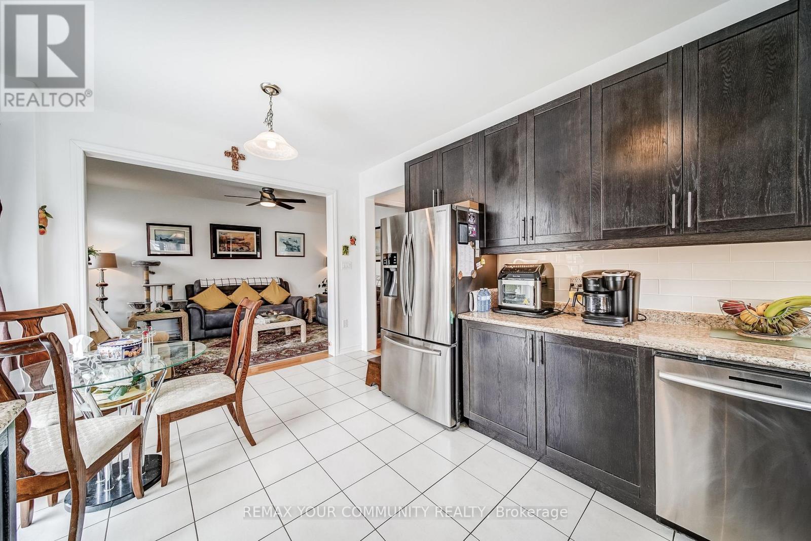 46 Bramsey Street, Georgina, Ontario  L0E 1R0 - Photo 24 - N12910146