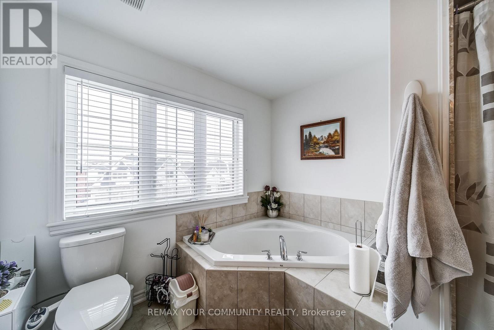 46 Bramsey Street, Georgina, Ontario  L0E 1R0 - Photo 38 - N12910146