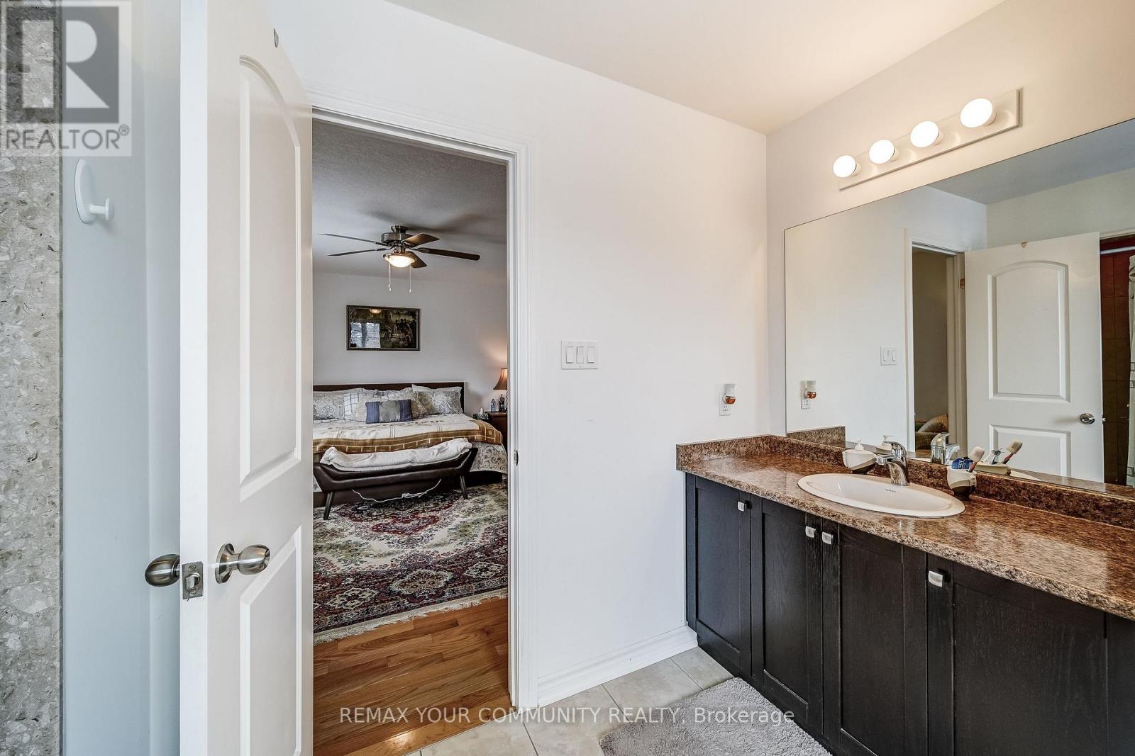 46 Bramsey Street, Georgina, Ontario  L0E 1R0 - Photo 39 - N12910146