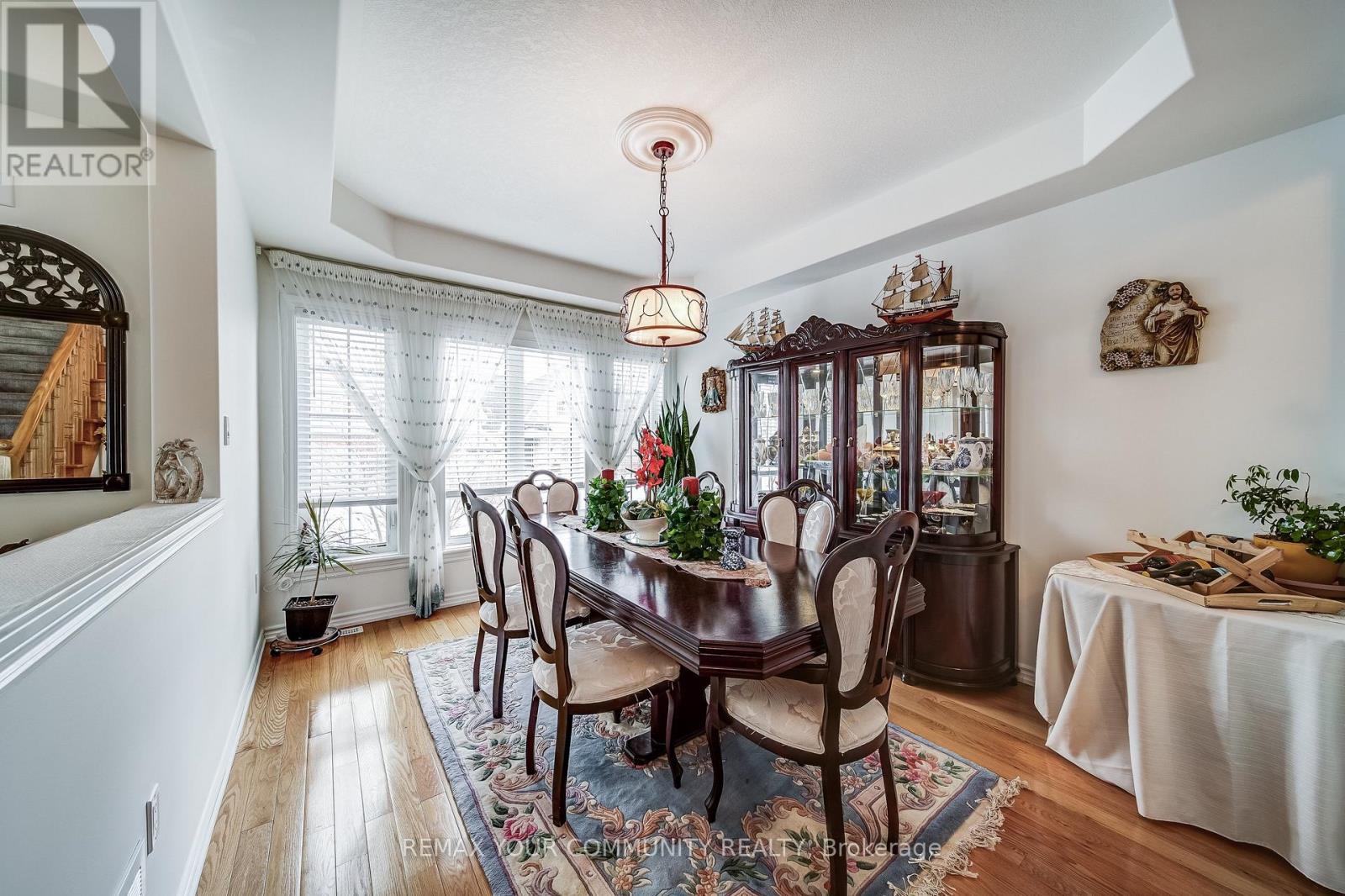 46 Bramsey Street, Georgina, Ontario  L0E 1R0 - Photo 9 - N12910146