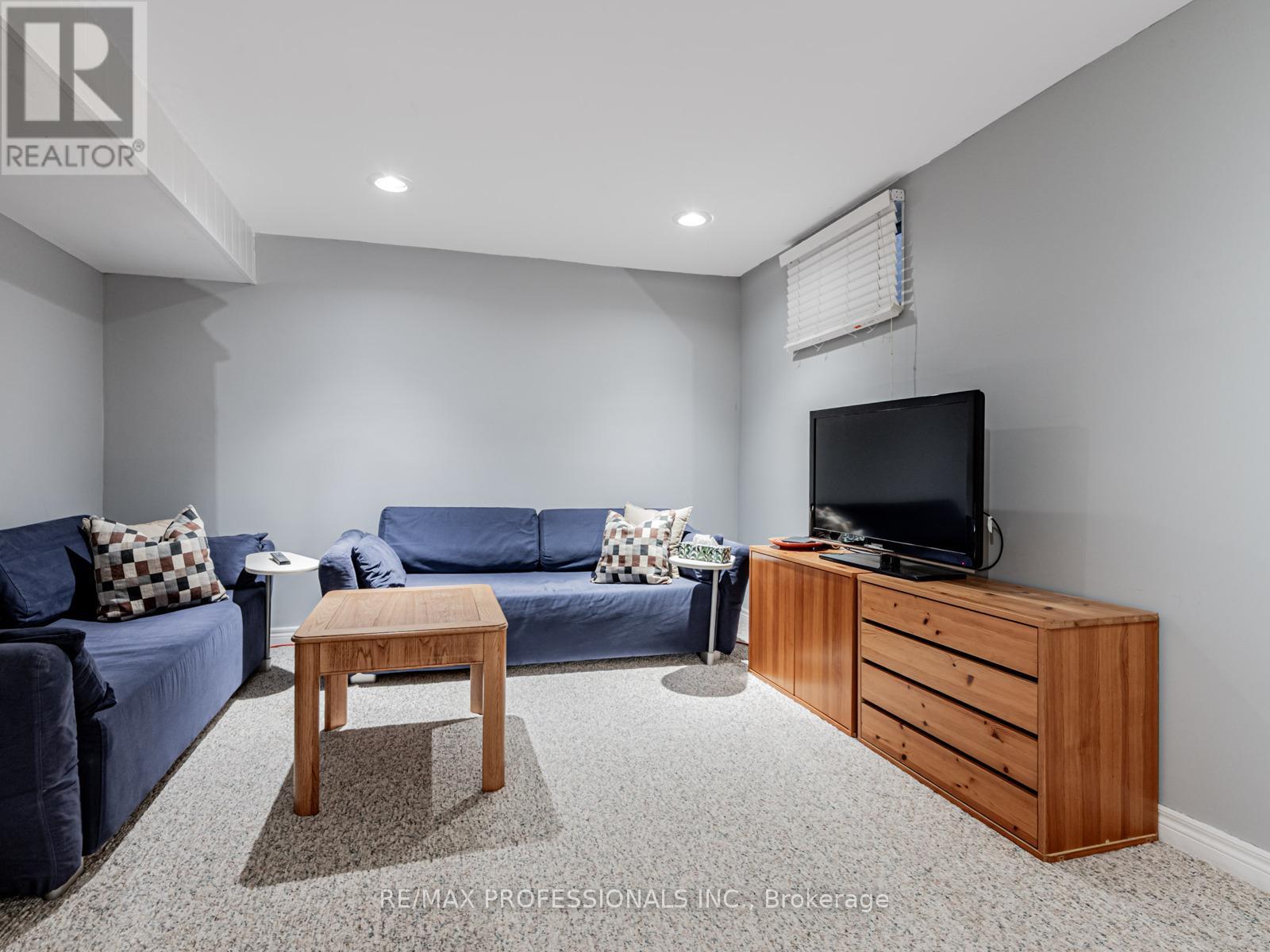 125 Kersey Crescent, Richmond Hill, Ontario  L4C 5X4 - Photo 30 - N12910152