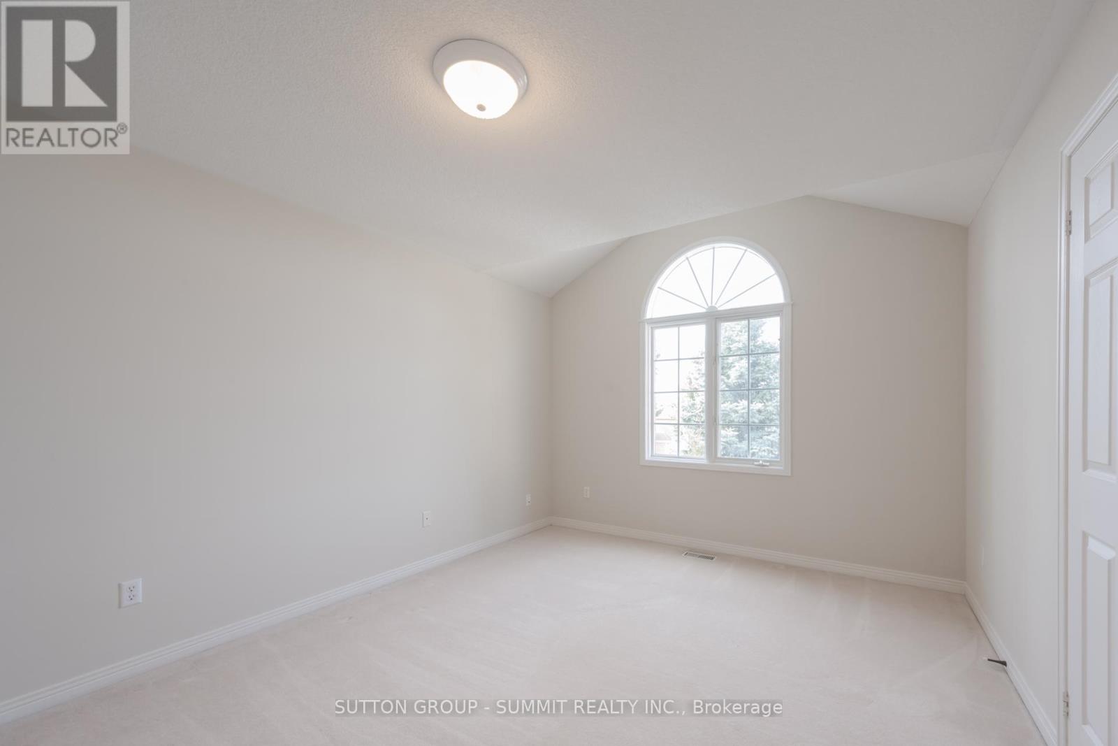 49 Central Park Drive, Markham, Ontario  L3P 7S3 - Photo 26 - N12910156