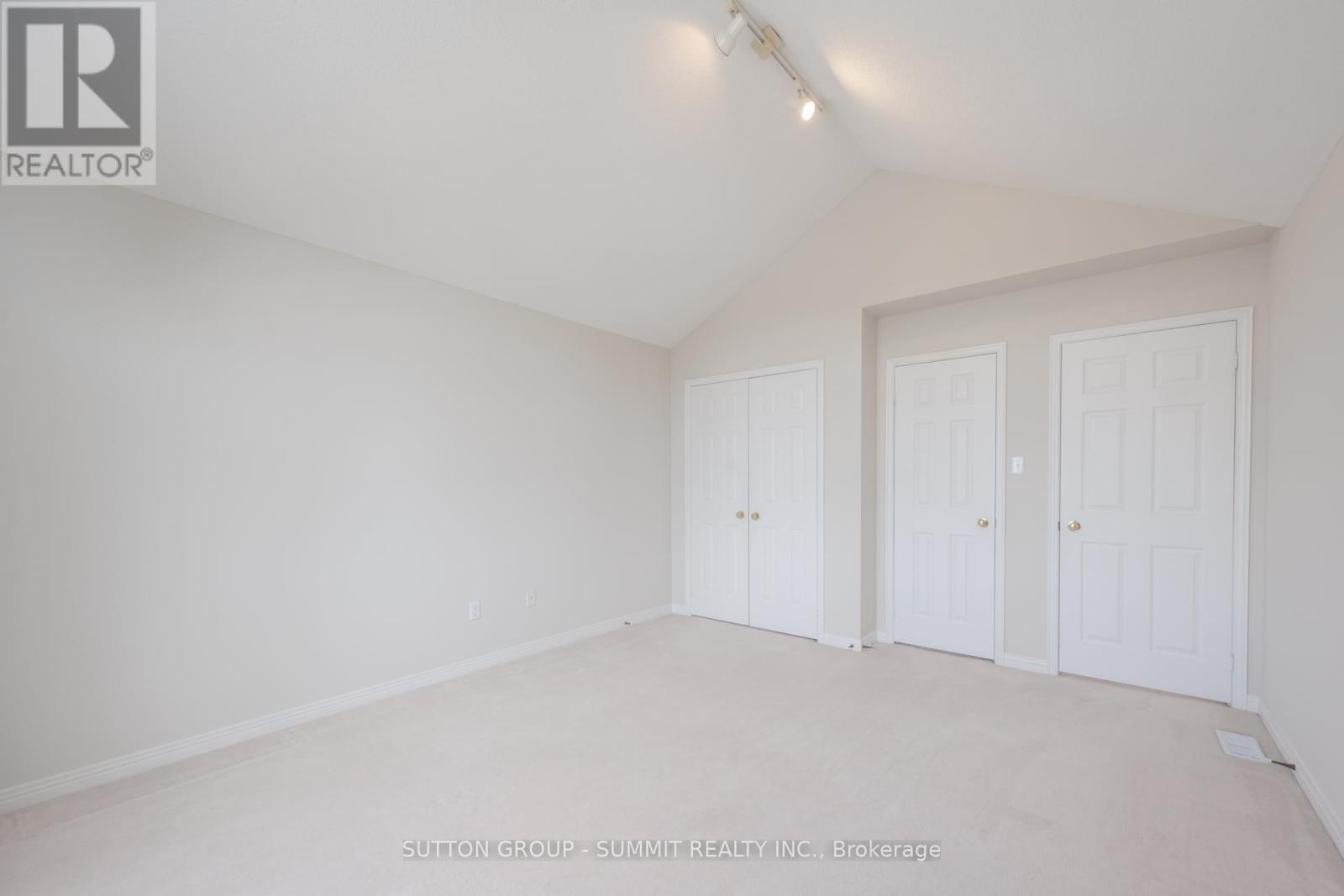 49 Central Park Drive, Markham, Ontario  L3P 7S3 - Photo 30 - N12910156