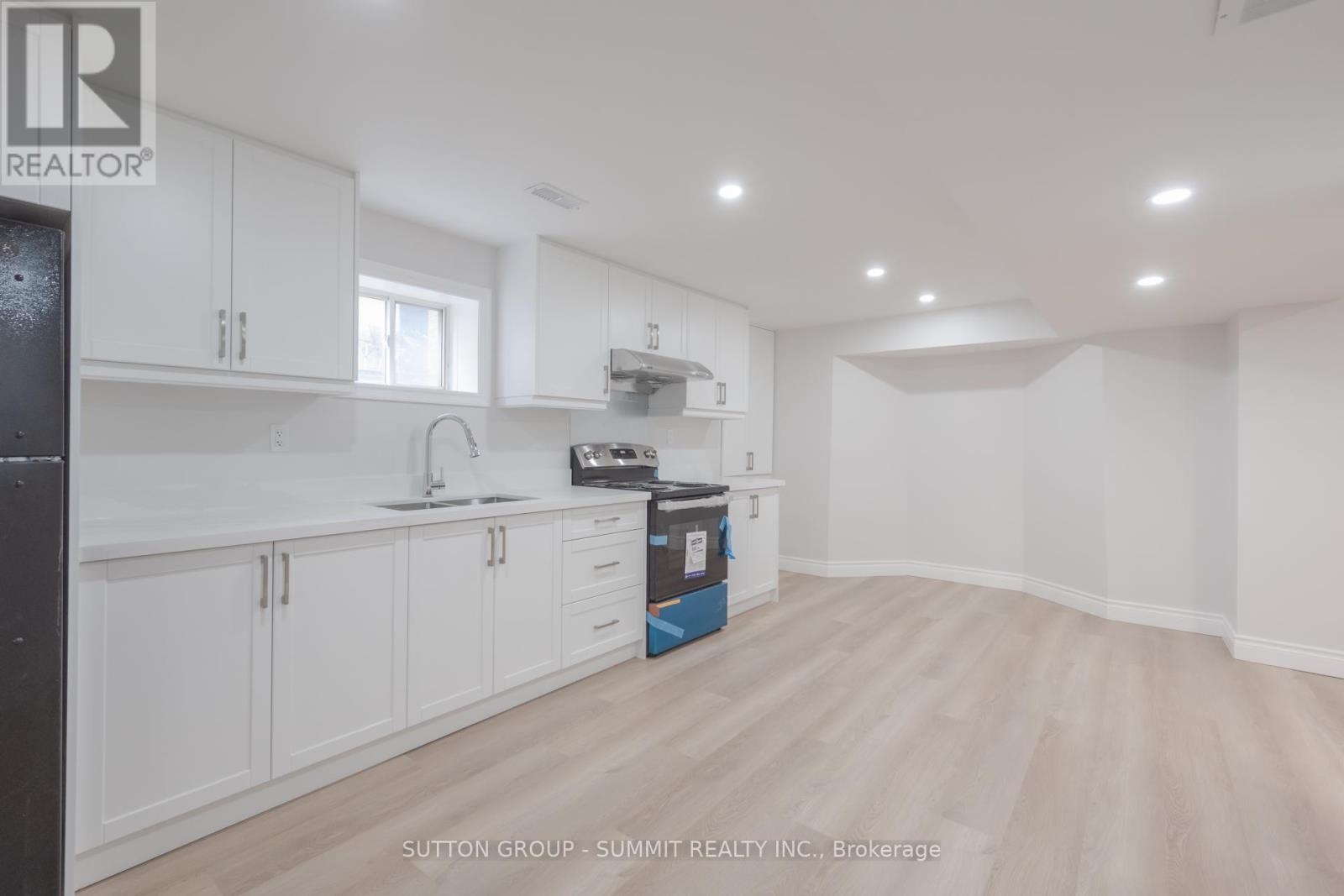 49 Central Park Drive, Markham, Ontario  L3P 7S3 - Photo 42 - N12910156