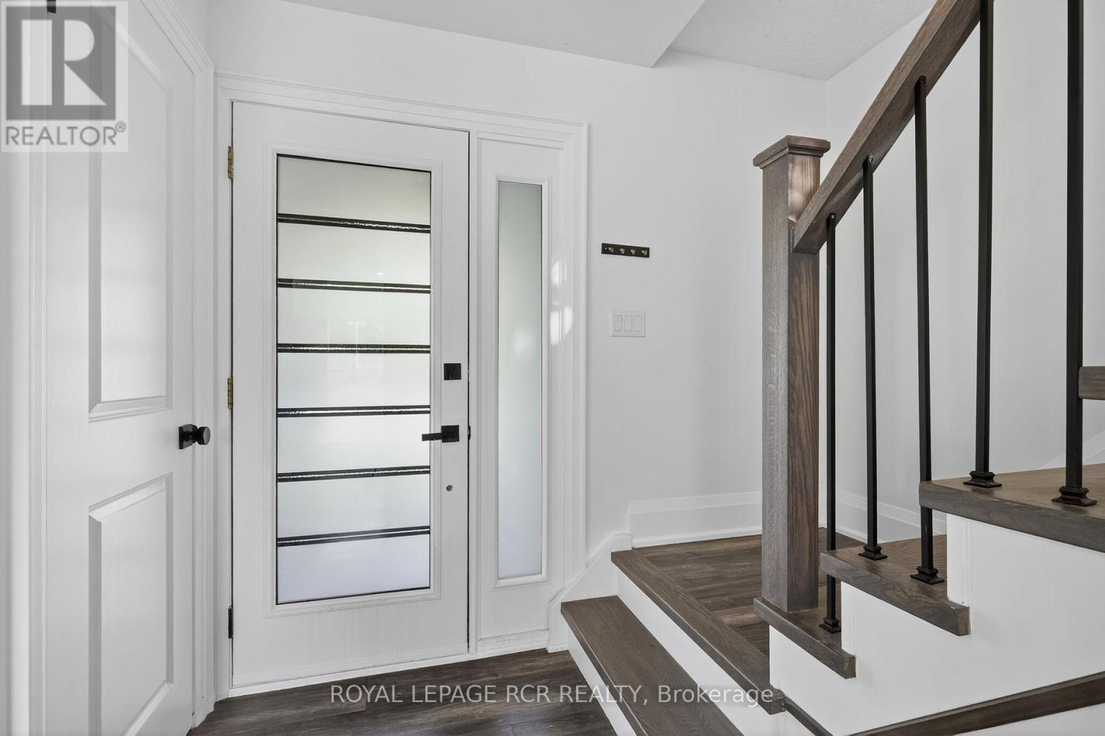 179 Tupper Street W, New Tecumseth, Ontario  L9R 1E1 - Photo 3 - N12910160