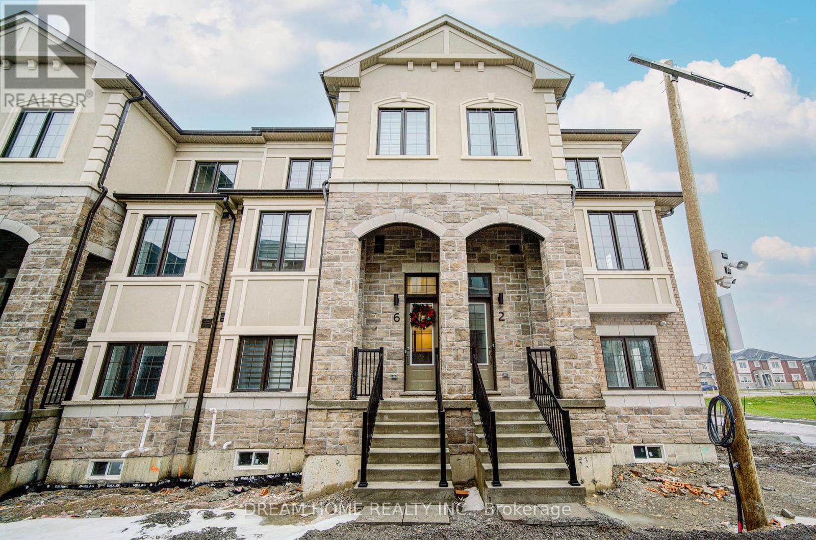 6 VICTOR METCALF LANE, Richmond Hill, Ontario