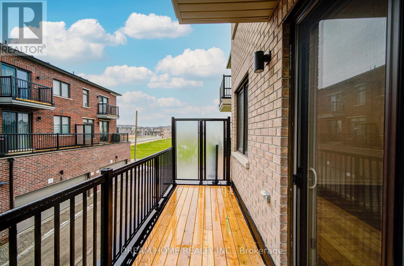 6 Victor Metcalf Lane, Richmond Hill, Ontario  L4B 0J7 - Photo 32 - N12910204