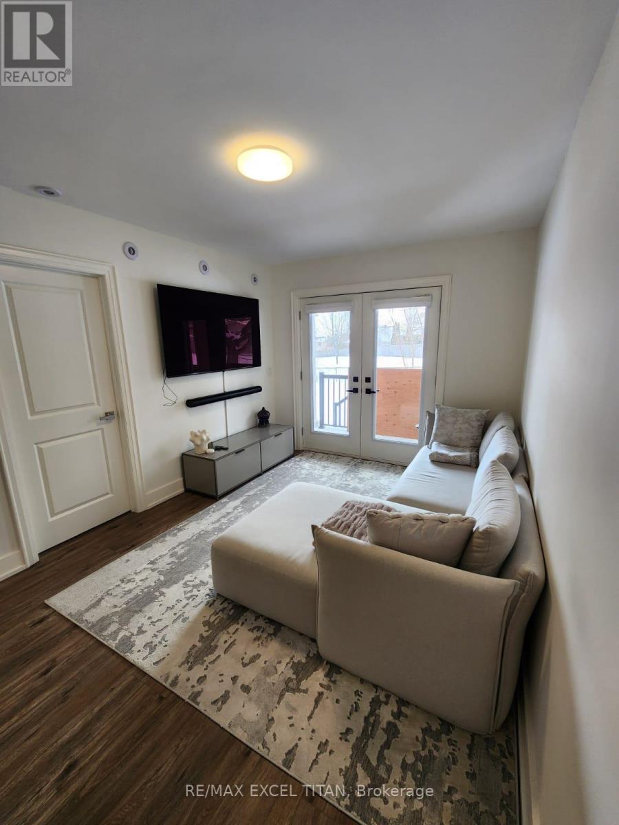 11 - 263 Barrie Street, Bradford West Gwillimbury (Bradford), Ontario  L3Z 1A2 - Photo 12 - N12910230