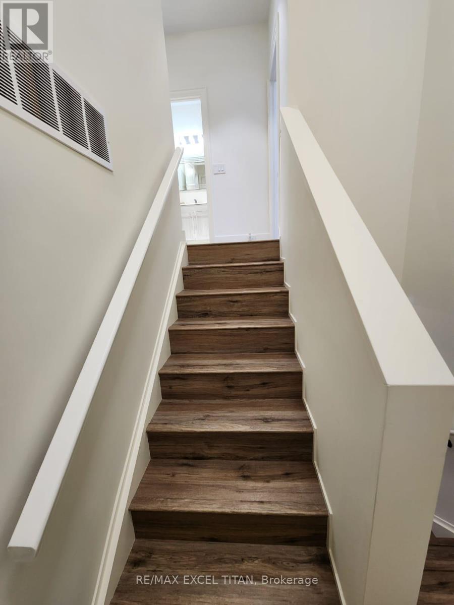 11 - 263 Barrie Street, Bradford West Gwillimbury (Bradford), Ontario  L3Z 1A2 - Photo 29 - N12910230